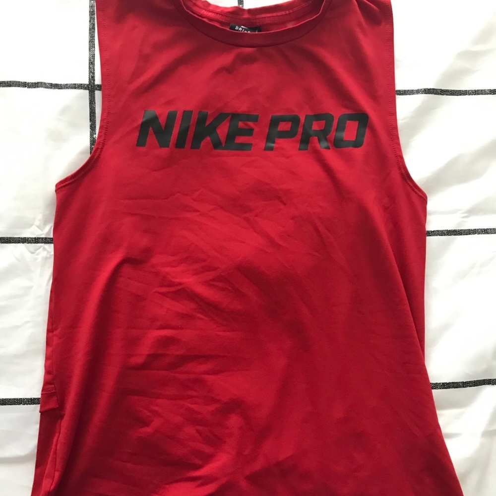 Nike pro mesh tank top